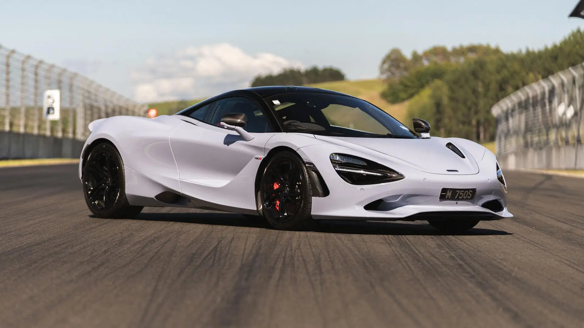 McLaren 750S